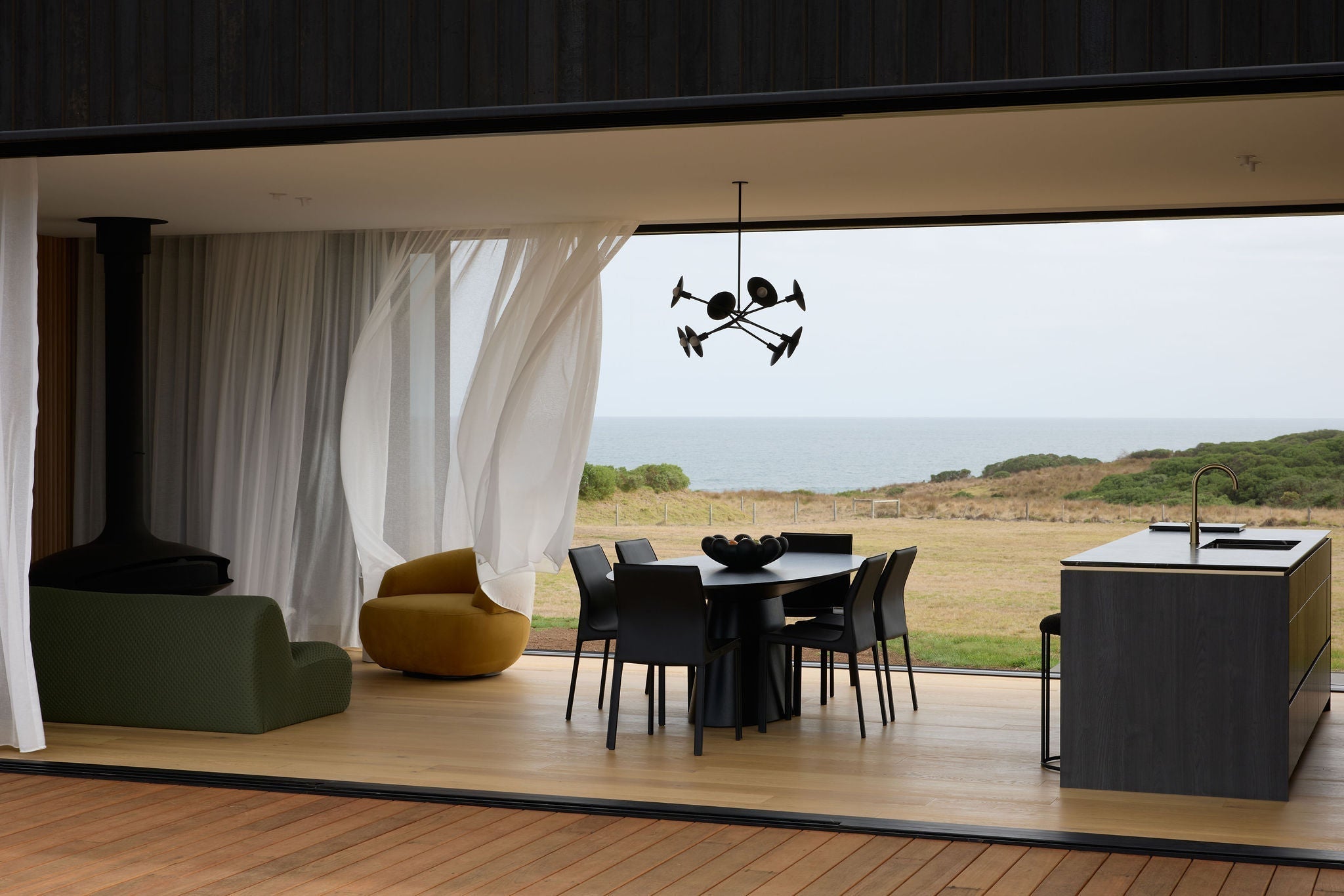 Drapes Project: Zoarii House
